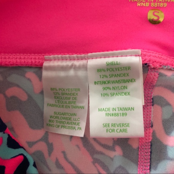Bright & Beautiful Lilly Pulitzer cropped leggings small lobster Luxletic - Picture 4 of 5